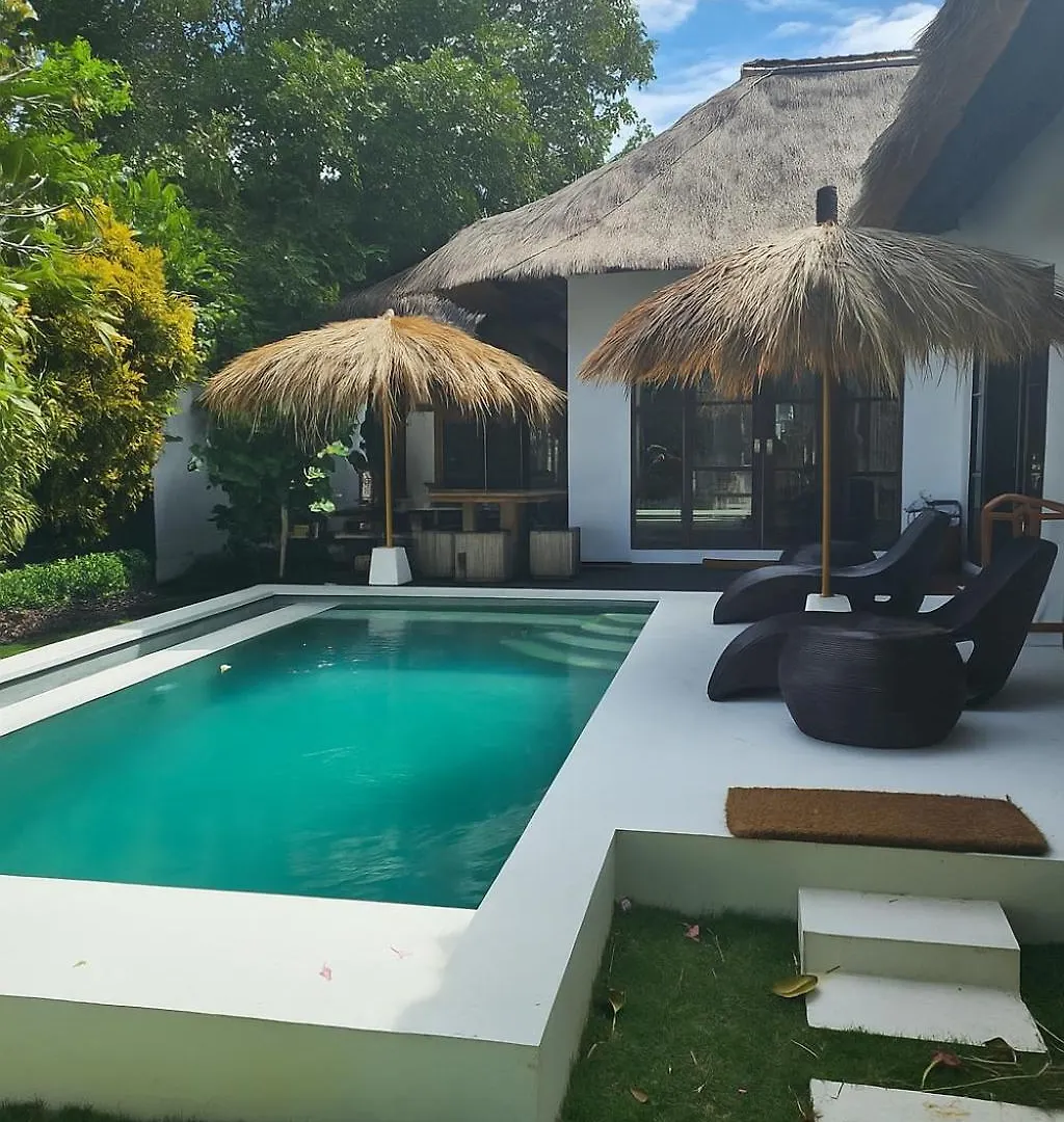 Villa Leon - Ungasan, Private Sauna, Hot Tub, Bbq & Breakfast, 3Br Oasis Indonesia